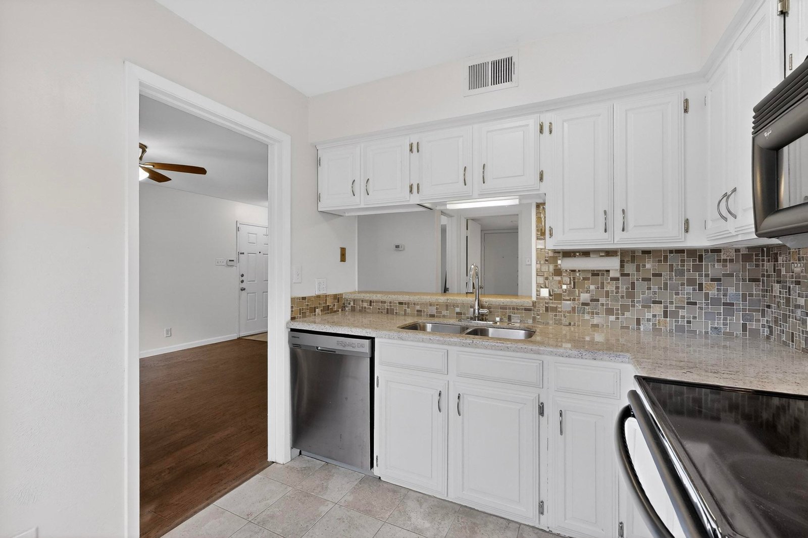 11-3D-Casas-4800-Northway-Dr-03192026_084535